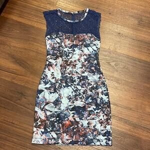 Kiind Of Dress abstract print with Crotchet upper detail MIDI Dress